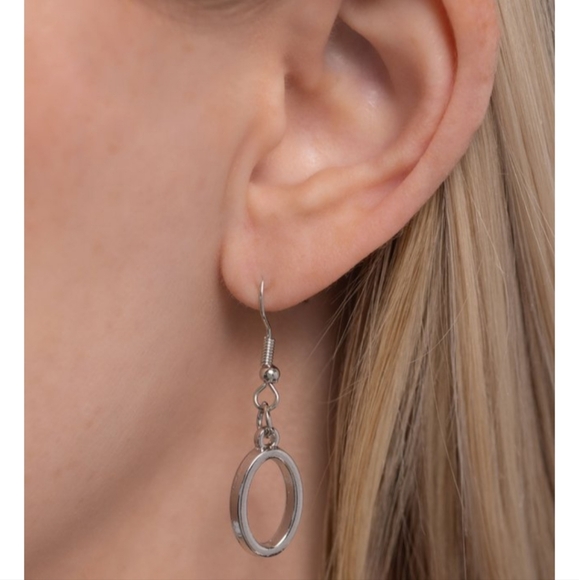 Geometric Silver Necklace/Earrings Set - Picture 2 of 2